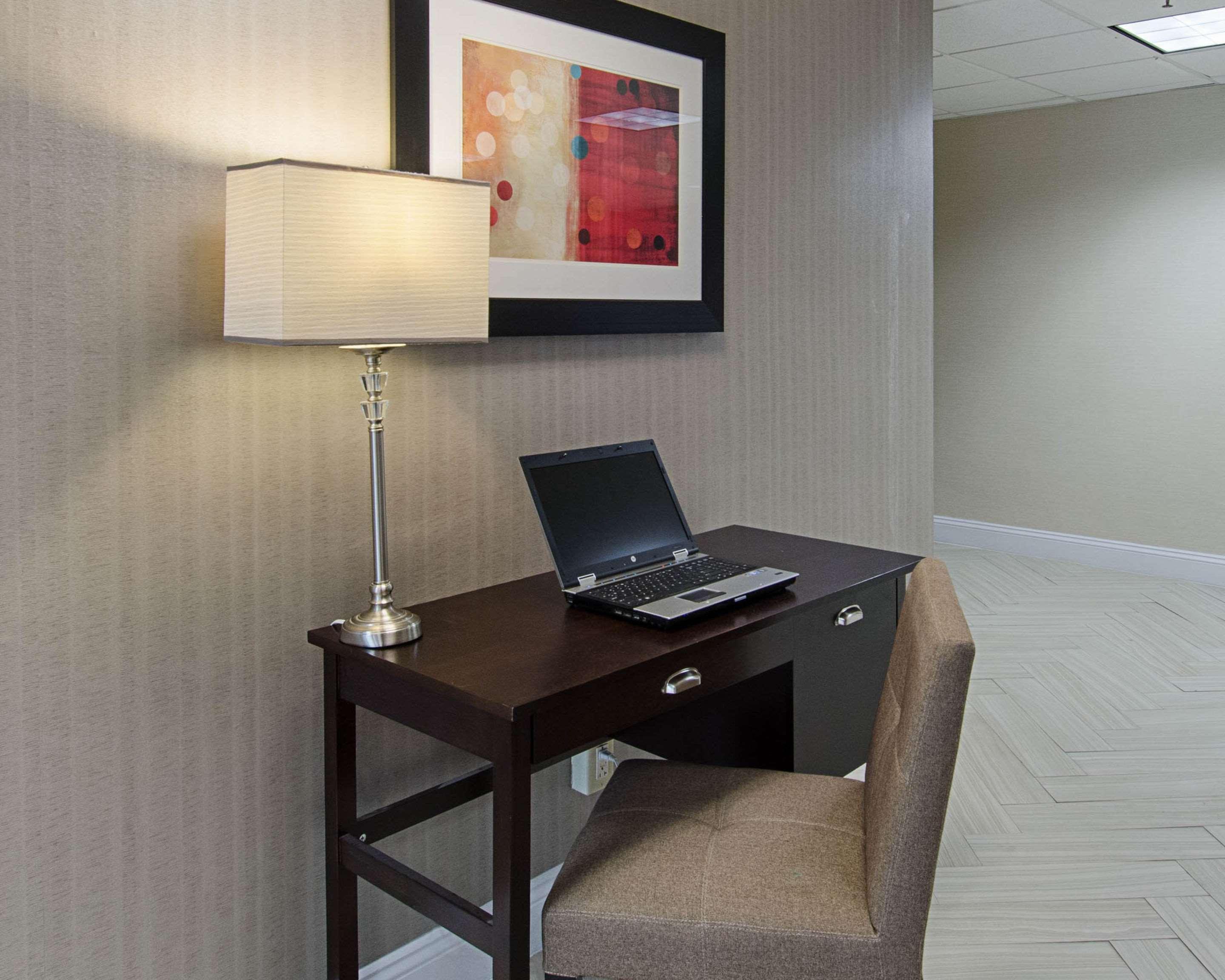 Quality Inn & Suites Worcester Luaran gambar