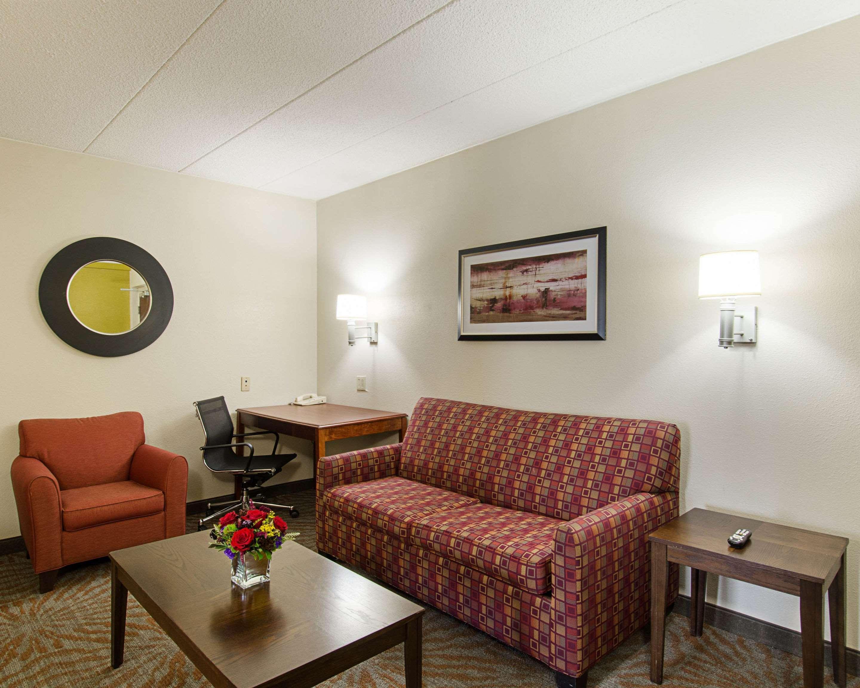 Quality Inn & Suites Worcester Luaran gambar