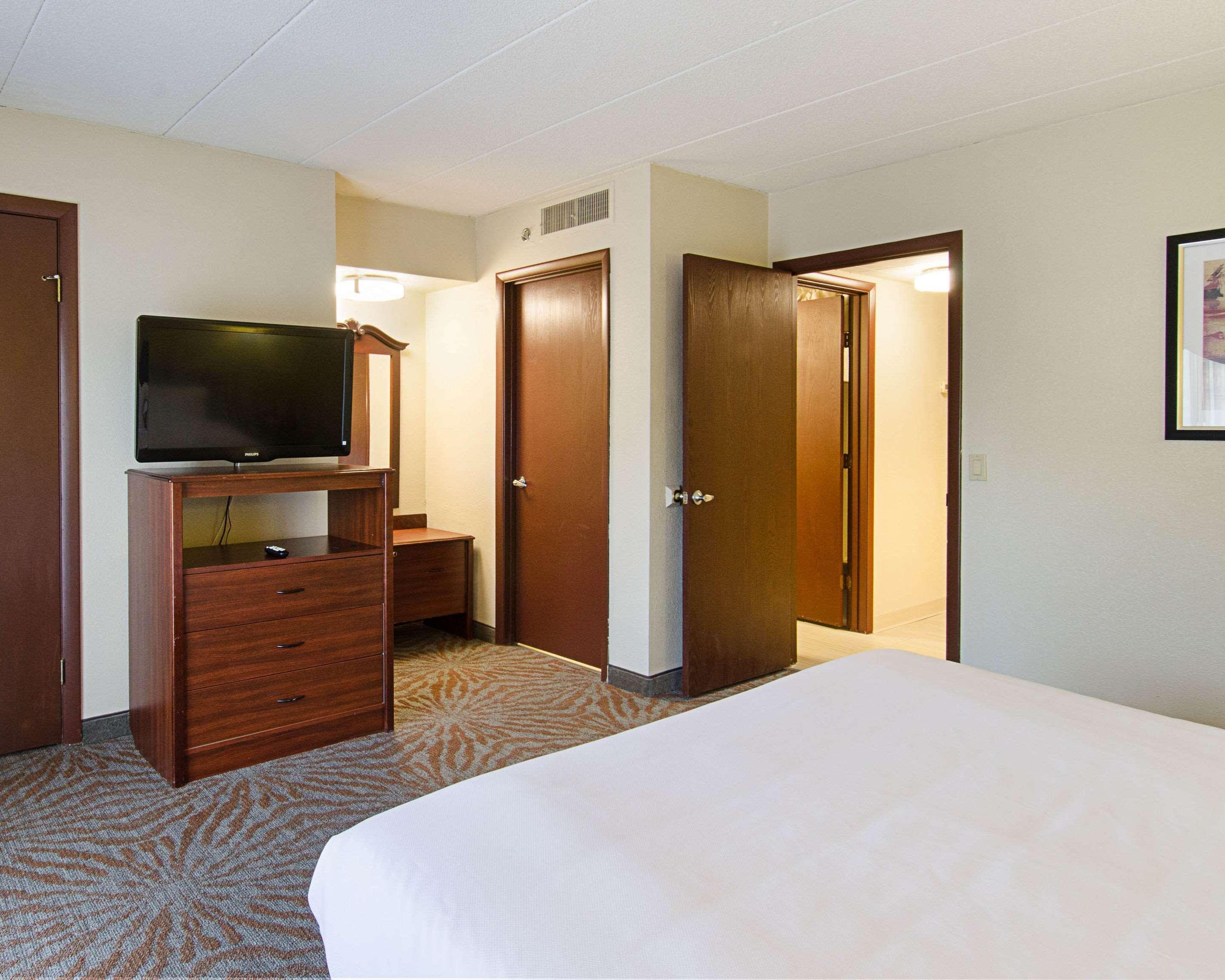 Quality Inn & Suites Worcester Luaran gambar