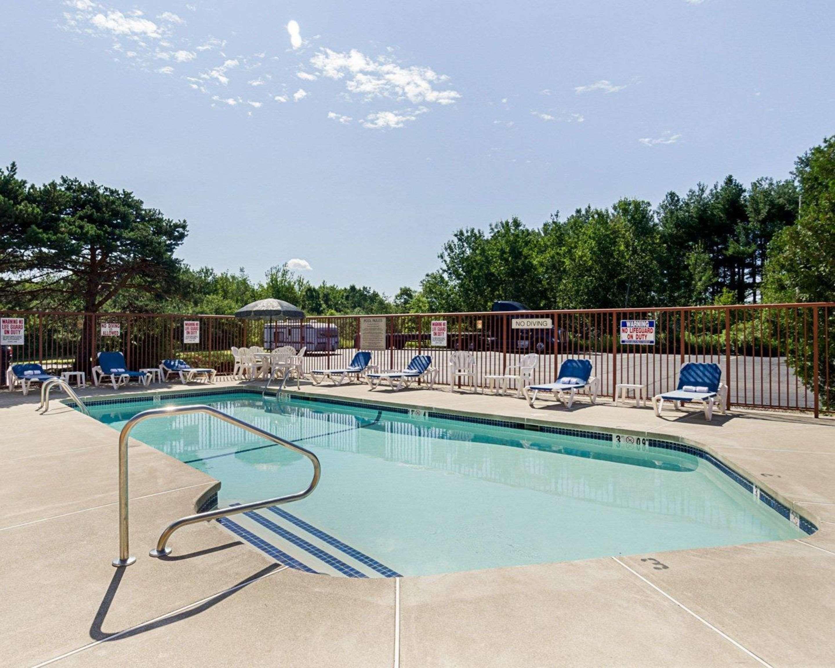 Quality Inn & Suites Worcester Luaran gambar